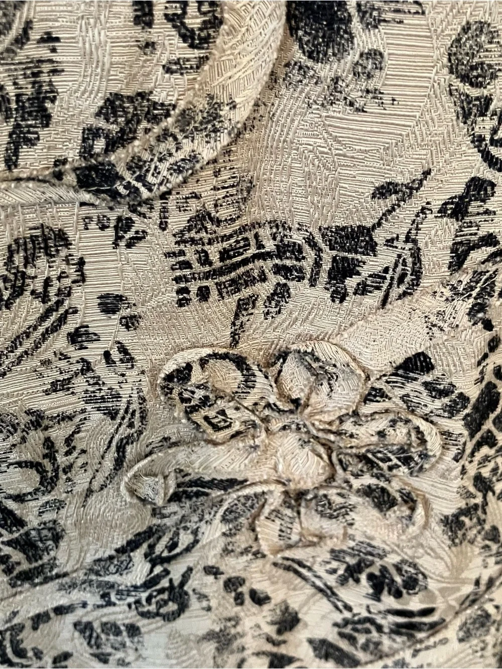 Chicos silk blend